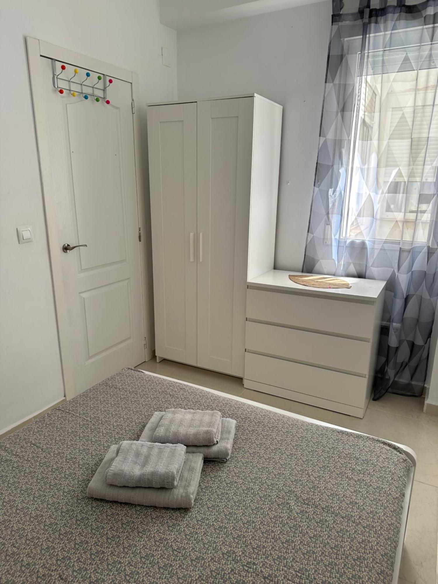 Modern And Bright 5 Bedroom Apartment Del Prado Гандия Экстерьер фото