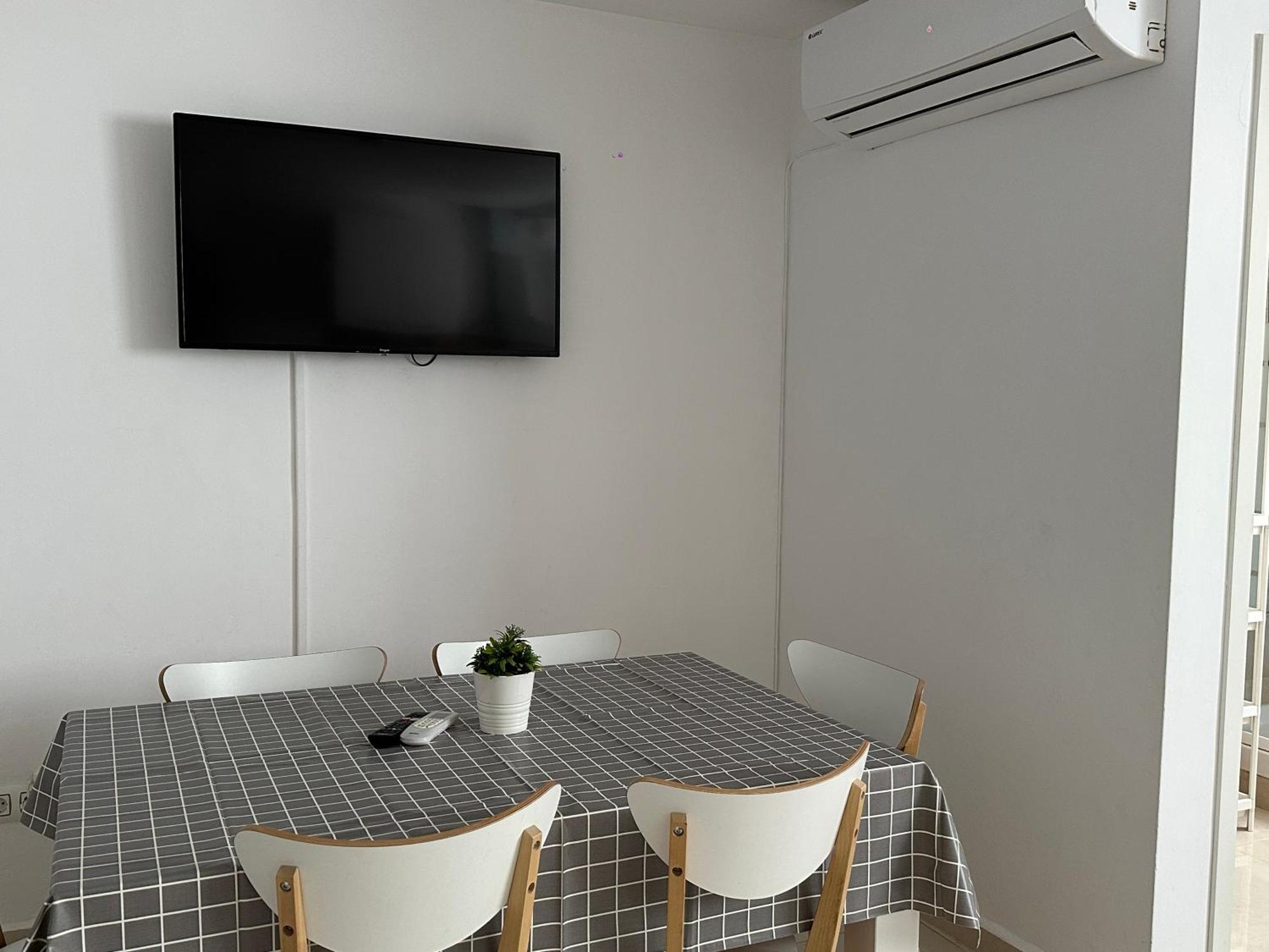 Modern And Bright 5 Bedroom Apartment Del Prado Гандия Экстерьер фото