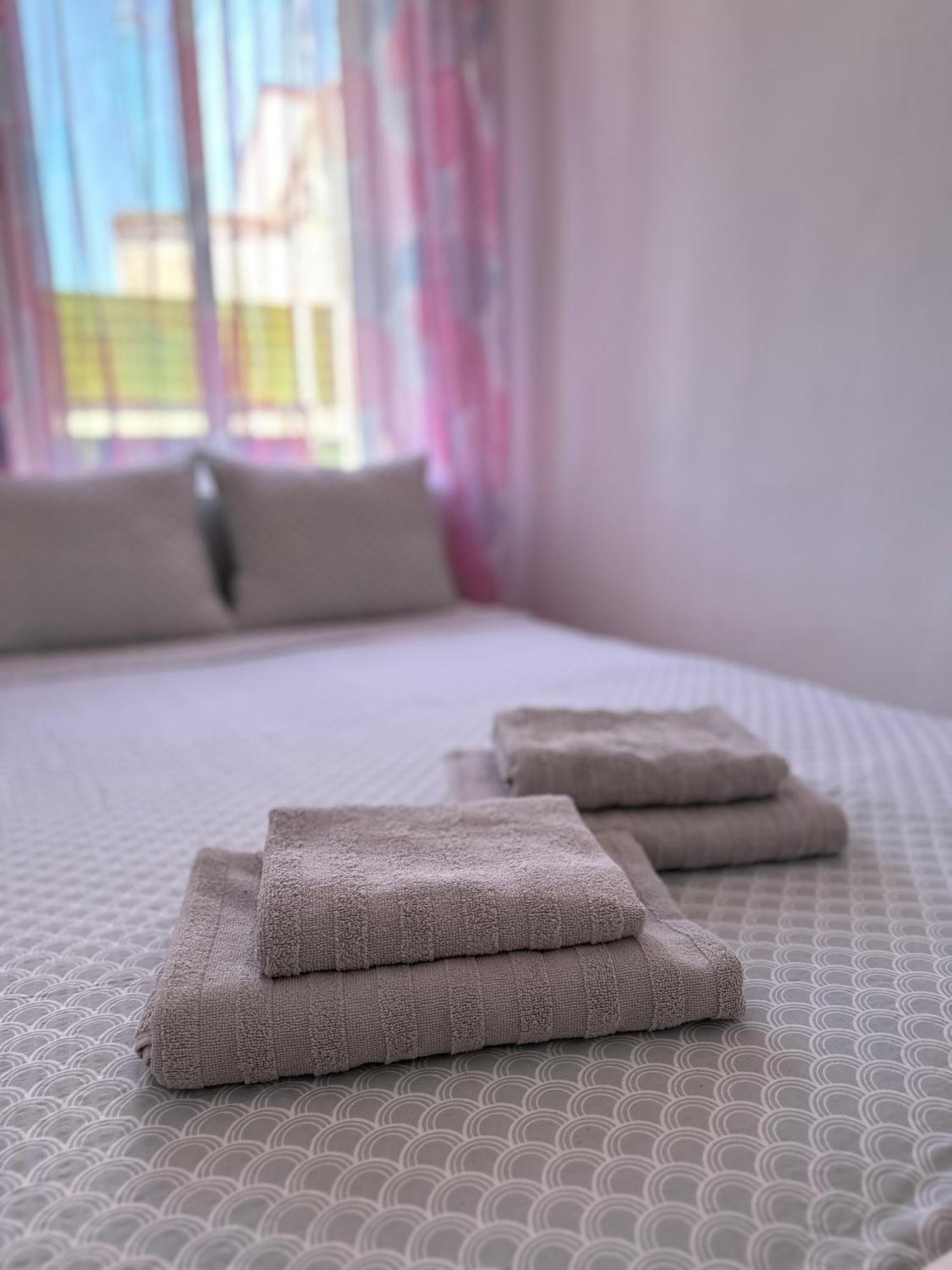 Modern And Bright 5 Bedroom Apartment Del Prado Гандия Экстерьер фото